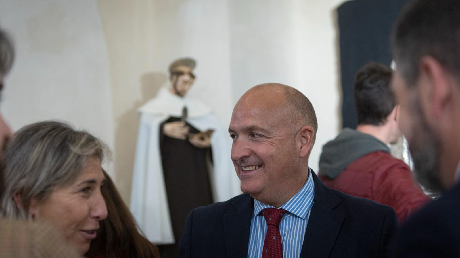 Inaugurada la muestra 'Dei Craft': San Fernando muestra su patrimonio cofrade