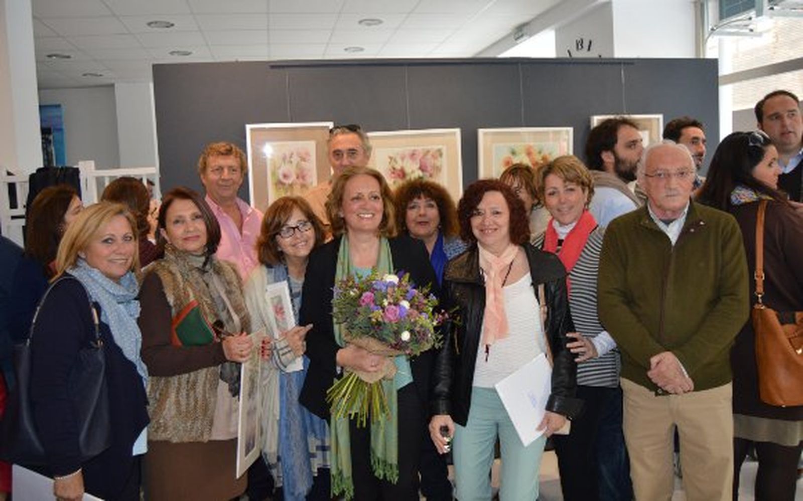 Charo Cañuelo, Mercedes Anaya, Manuel Blanco, Luis Antonio Ruiz, Ana Benítez, Chari Barberi, Carmen Franco, María del Mar Jiménez, Begoña Guzmán y Paco López.

Foto: Ignacio Casas de Ciria