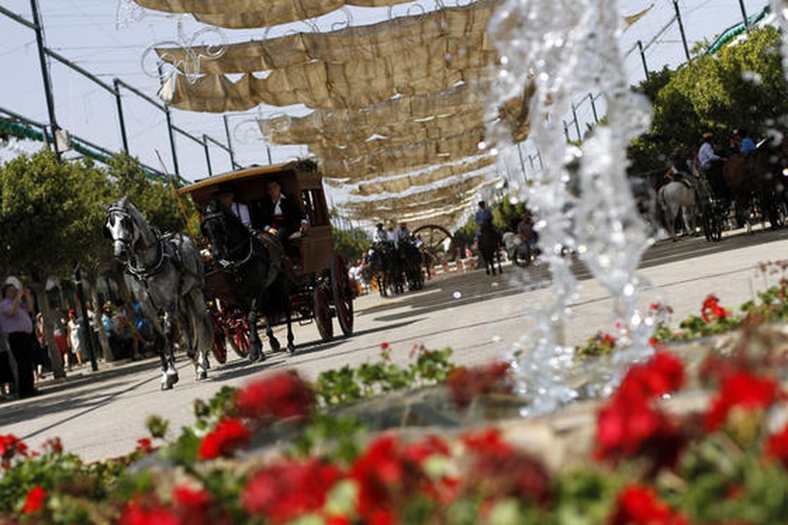 Hora de barrer la fiesta 

Foto: Lorena Avilés