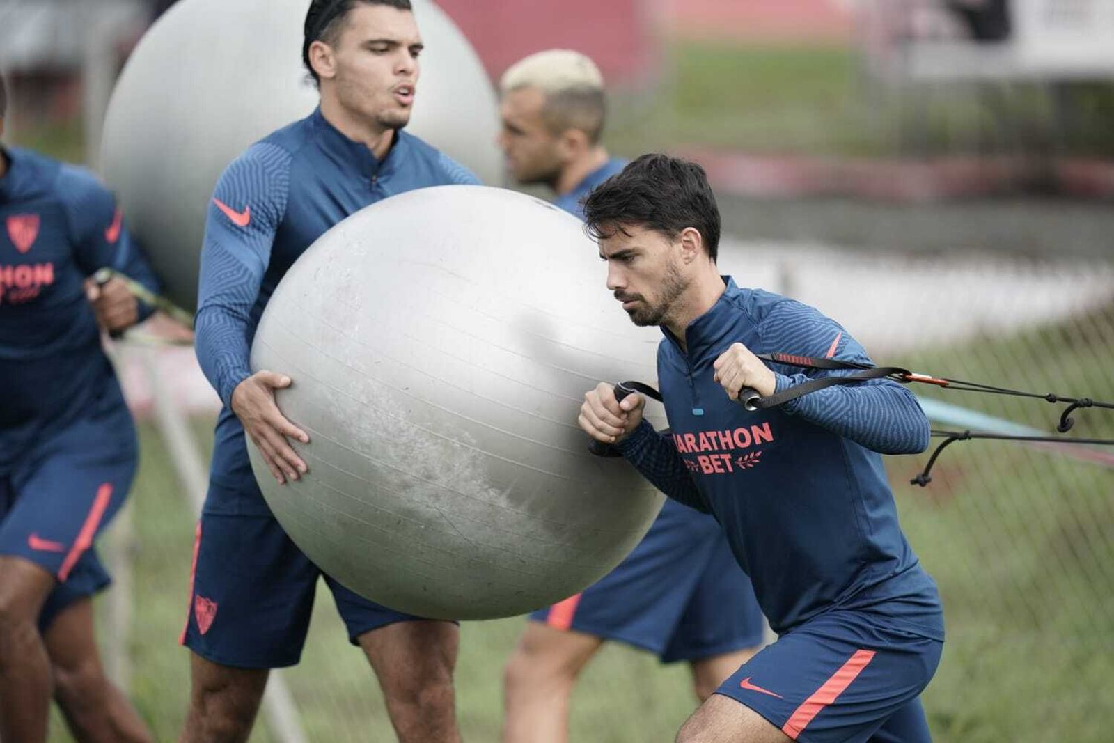 Una imagen de Suso y Rekik en la sesión de trabajo compensatorio.