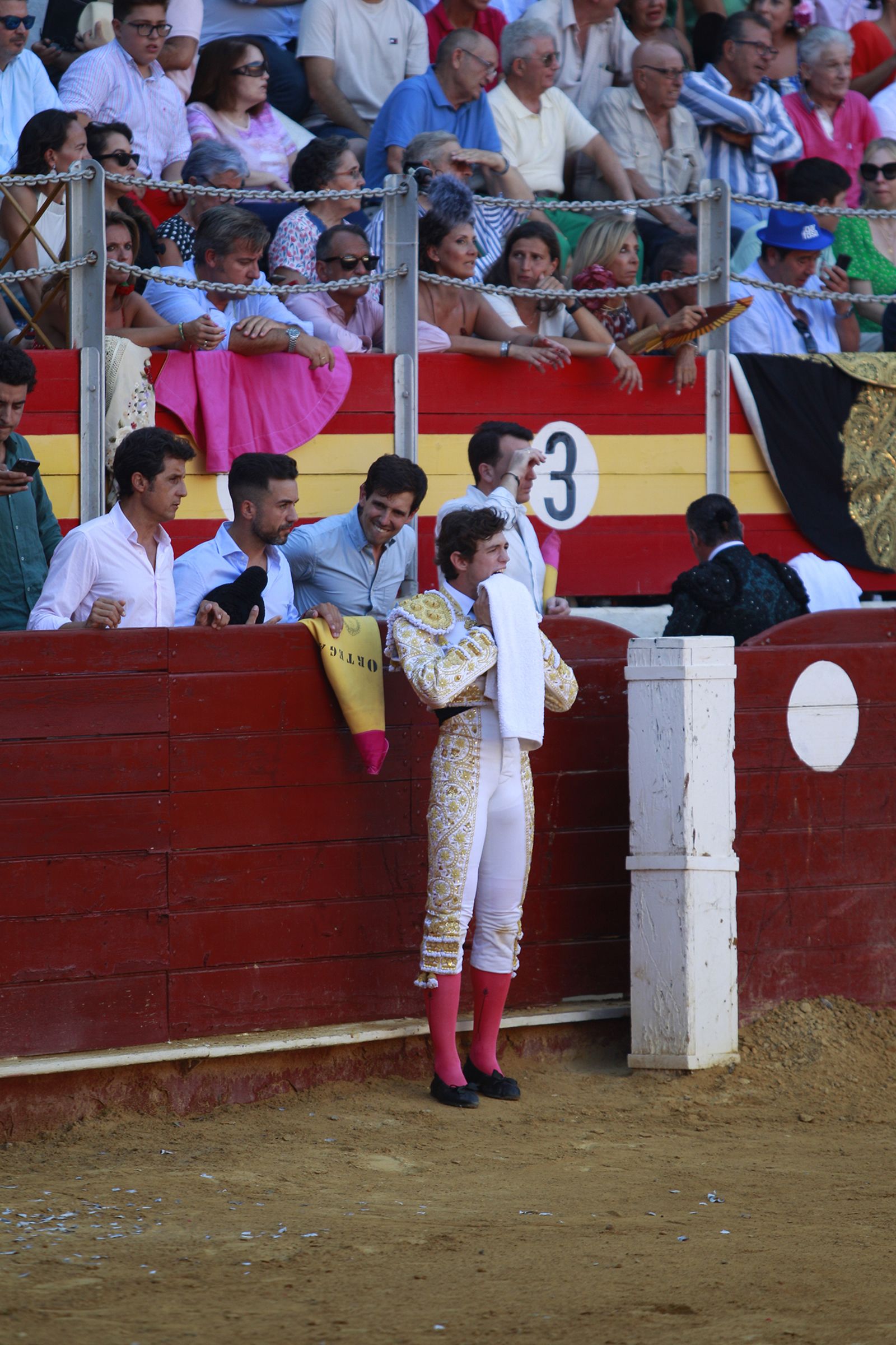 Imágenes del triunfo del torero almeriense Jorge Martínez el día de su alternativa