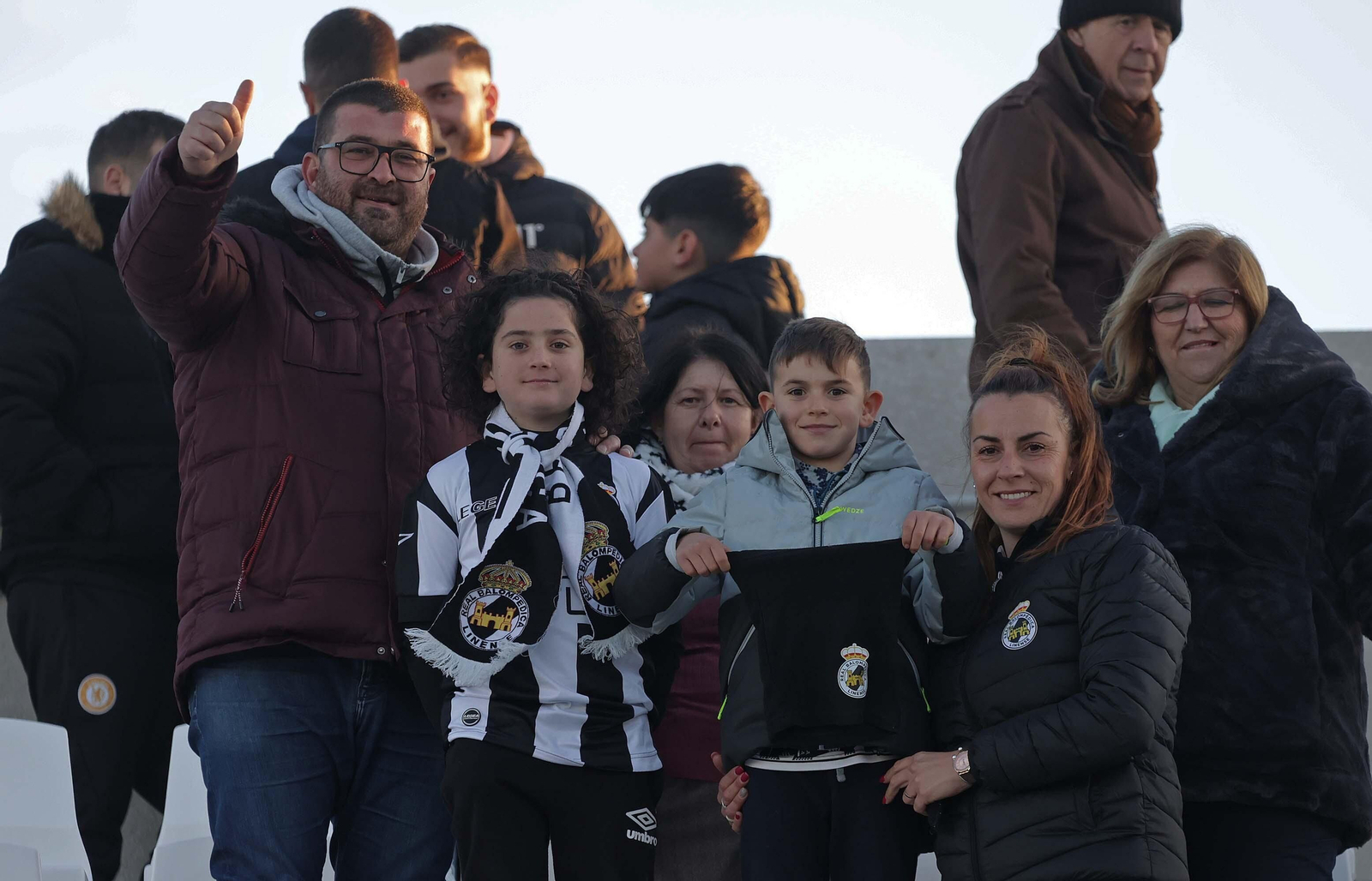 Búscate durante el Balona - Antoniano en el Ciudad de La Línea