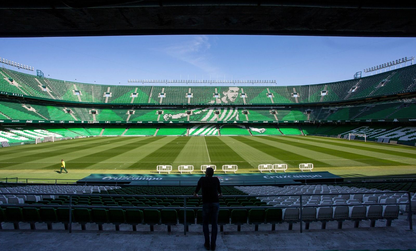 Interior del estadio Benito Villamarín.