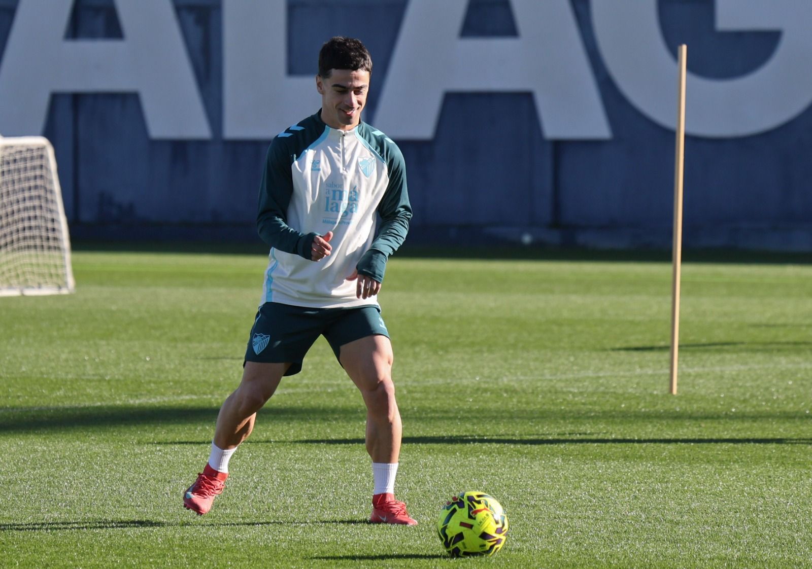 Entrenamiento Málaga CF: Carlos Puga y Haitam, bajas inesperadas