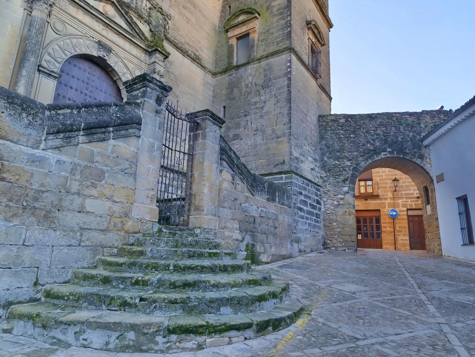 Parece el decorado de la serie 'Isabel', pero es real y está en este pueblo Patrimonio de Jaén