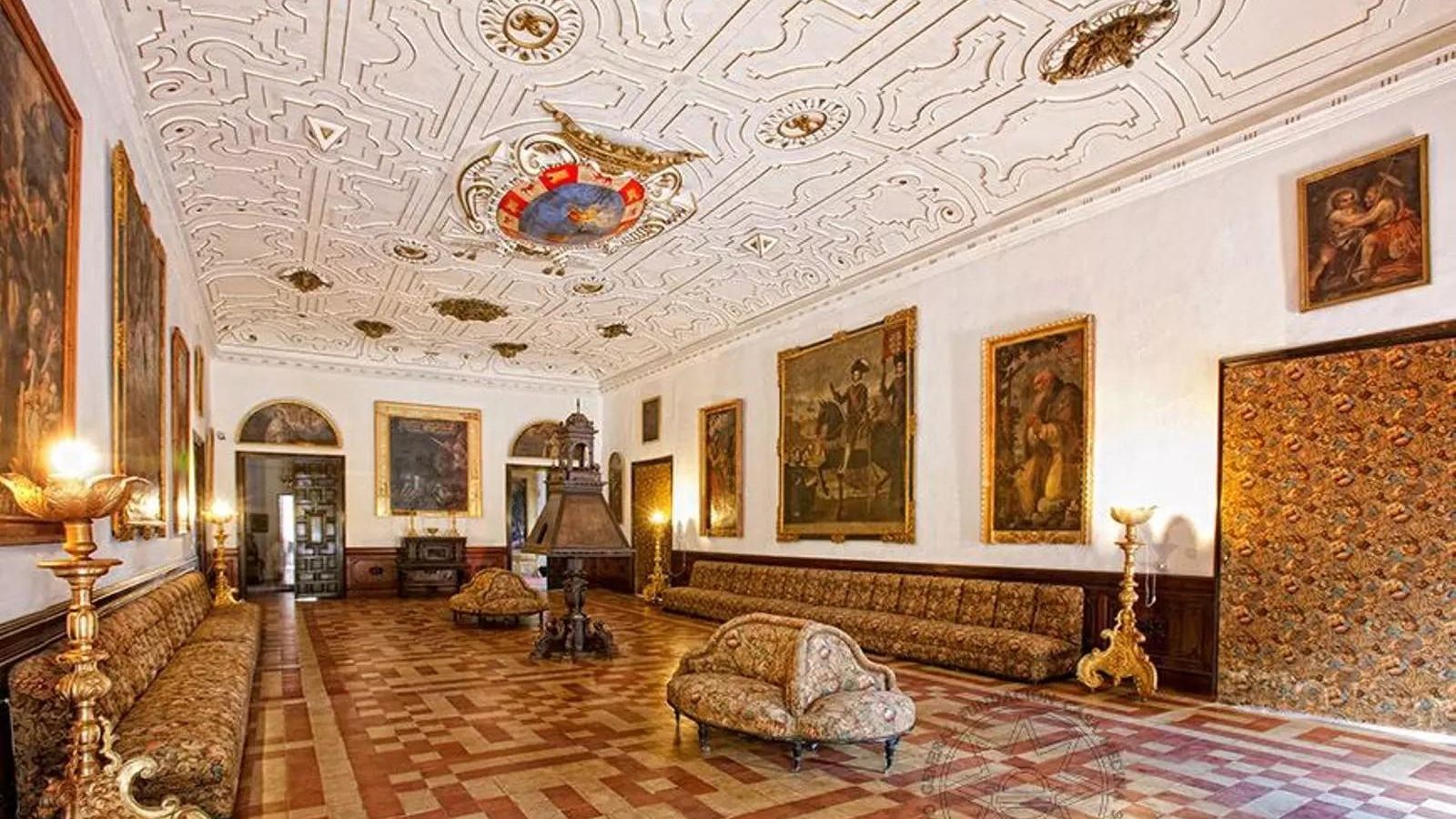 Sanlón del Embajador del Palacio de los Duques de Medina Sidonia, en Sanlúcar. Sanlón del Embajador del Palacio de los Duques de Medina Sidonia, en Sanlúcar.