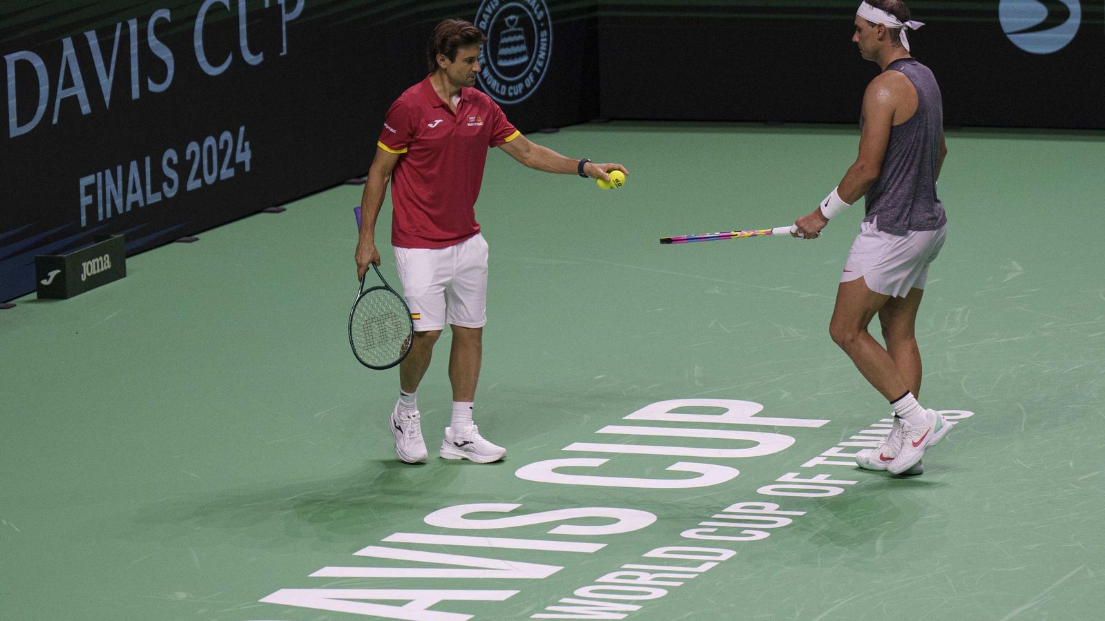 Rafa Nadal se machaca en el Carpena