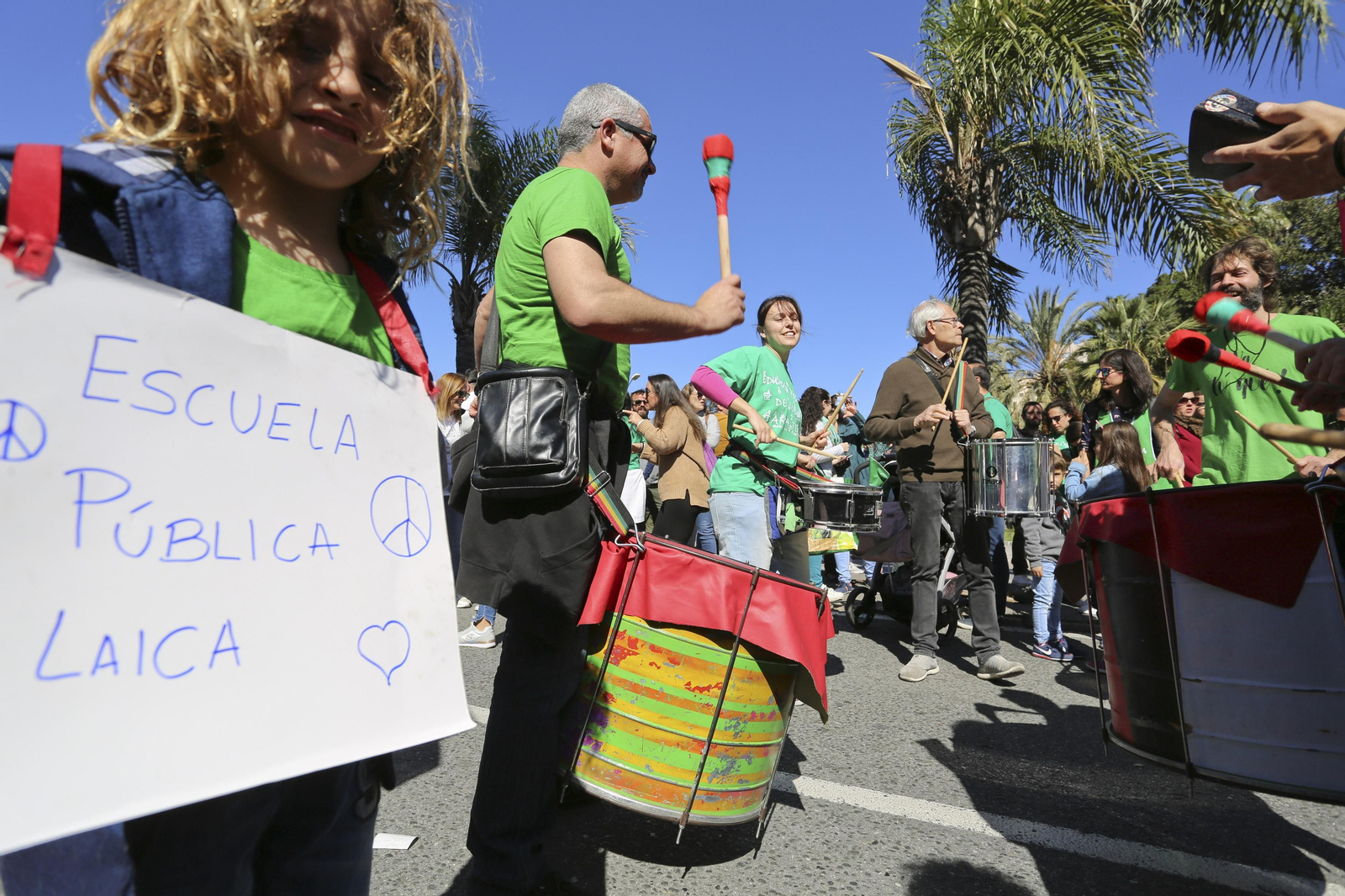 La manifestación por la huelga educativa en Málaga, en fotos