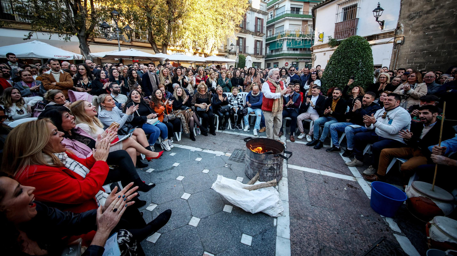 Búscate en  las zambombas del día 16 de diciembre