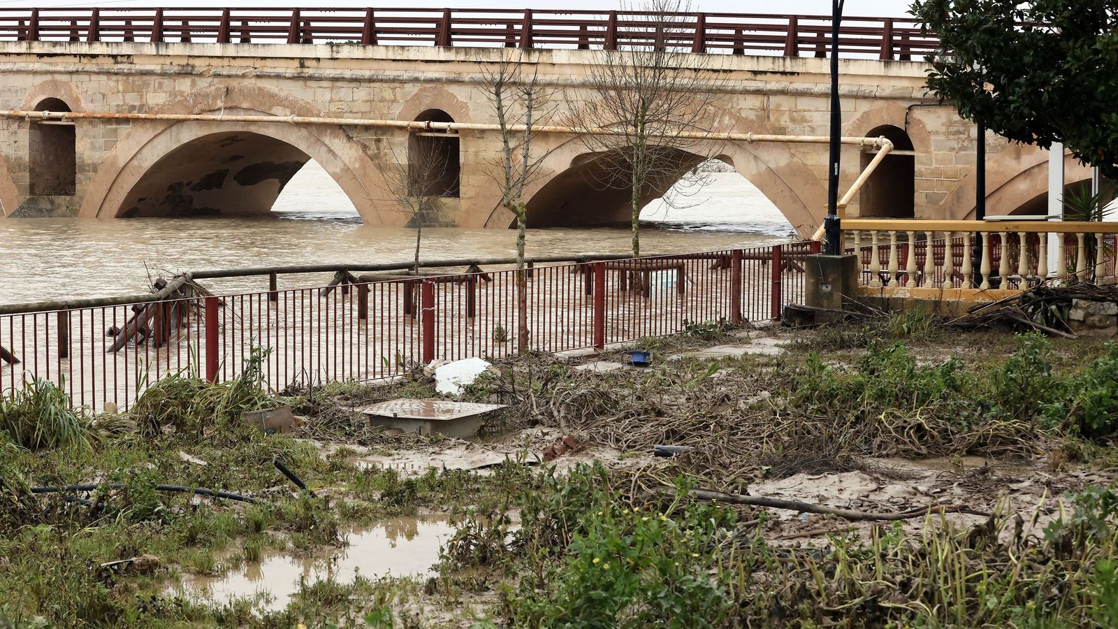 Vuelta a sus casa en La Ina, La Corta y El Portal
