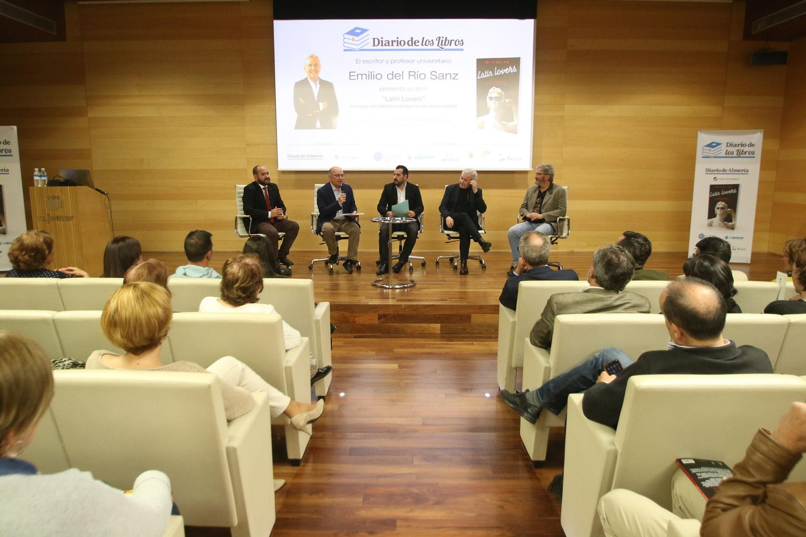 Fotogalería del Diario de los Libros: 'Latín lovers', de Emilio del Río Sanz