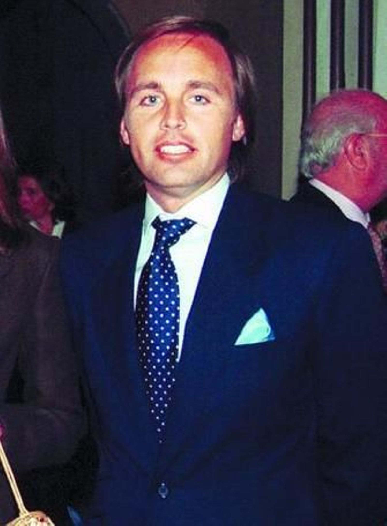 "El 'boca a boca' es la mejor publicidad" Centollo en ensalada servido en su propia concha