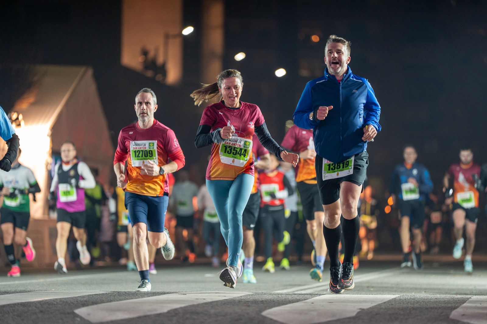 En imágenes: búscate en tu llegada a meta de la Carrera de San Antón 2026 (7)