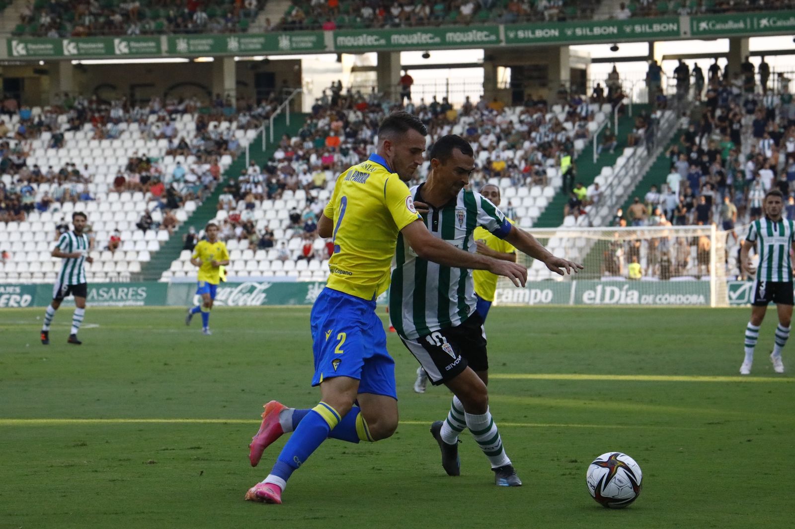 La victoria del Córdoba CF ante el Cádiz B, en imágenes