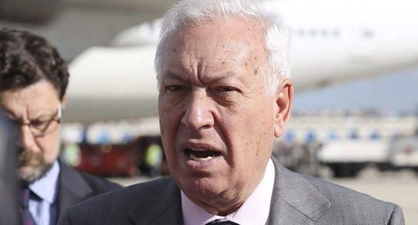Margallo, muy preocupado por cuatro asturianos sin localizar en Nepal Margallo, muy preocupado por cuatro asturianos sin localizar en Nepal