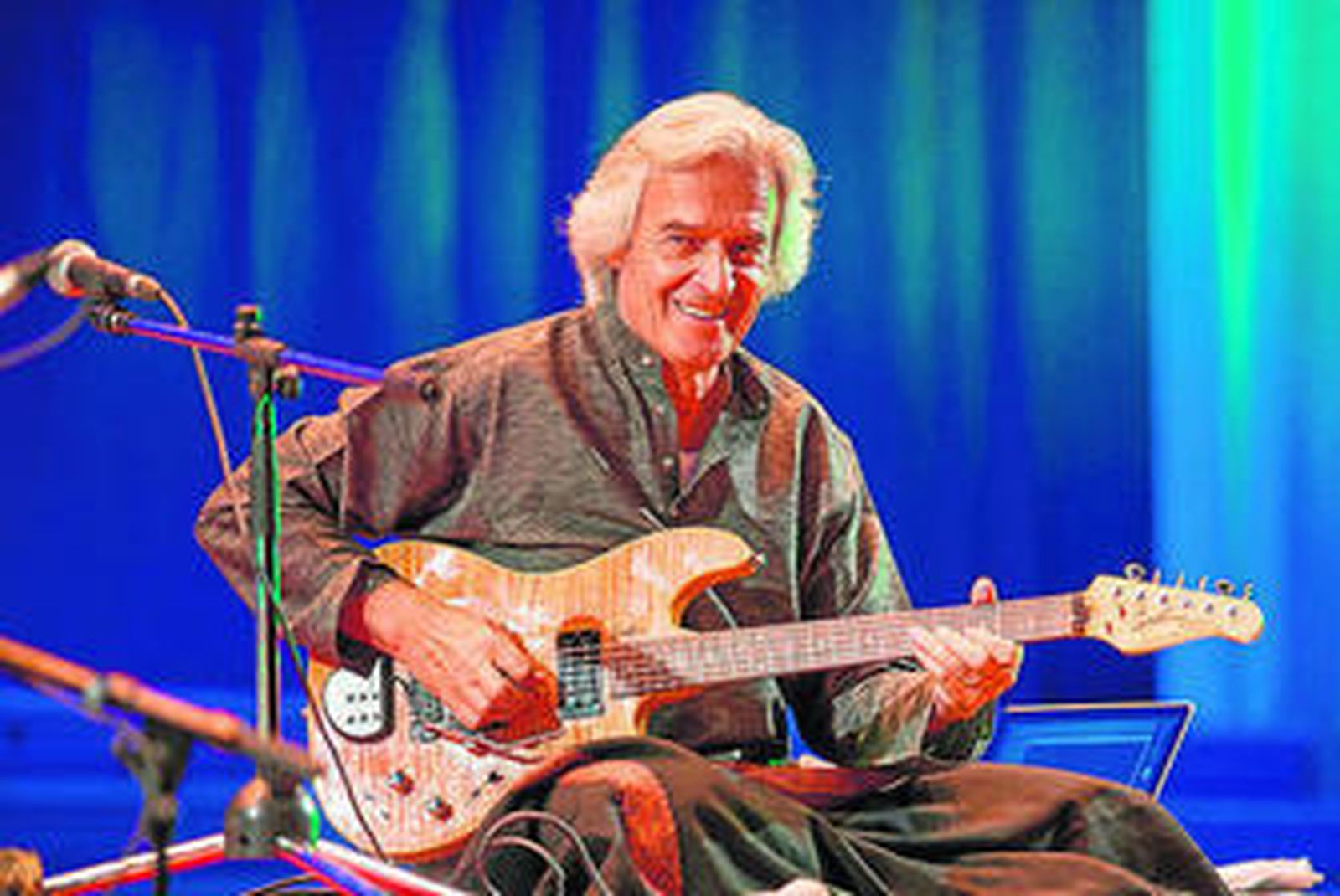 John McLaughlin, Niña Pastori, El Farru y Pastora Galván.