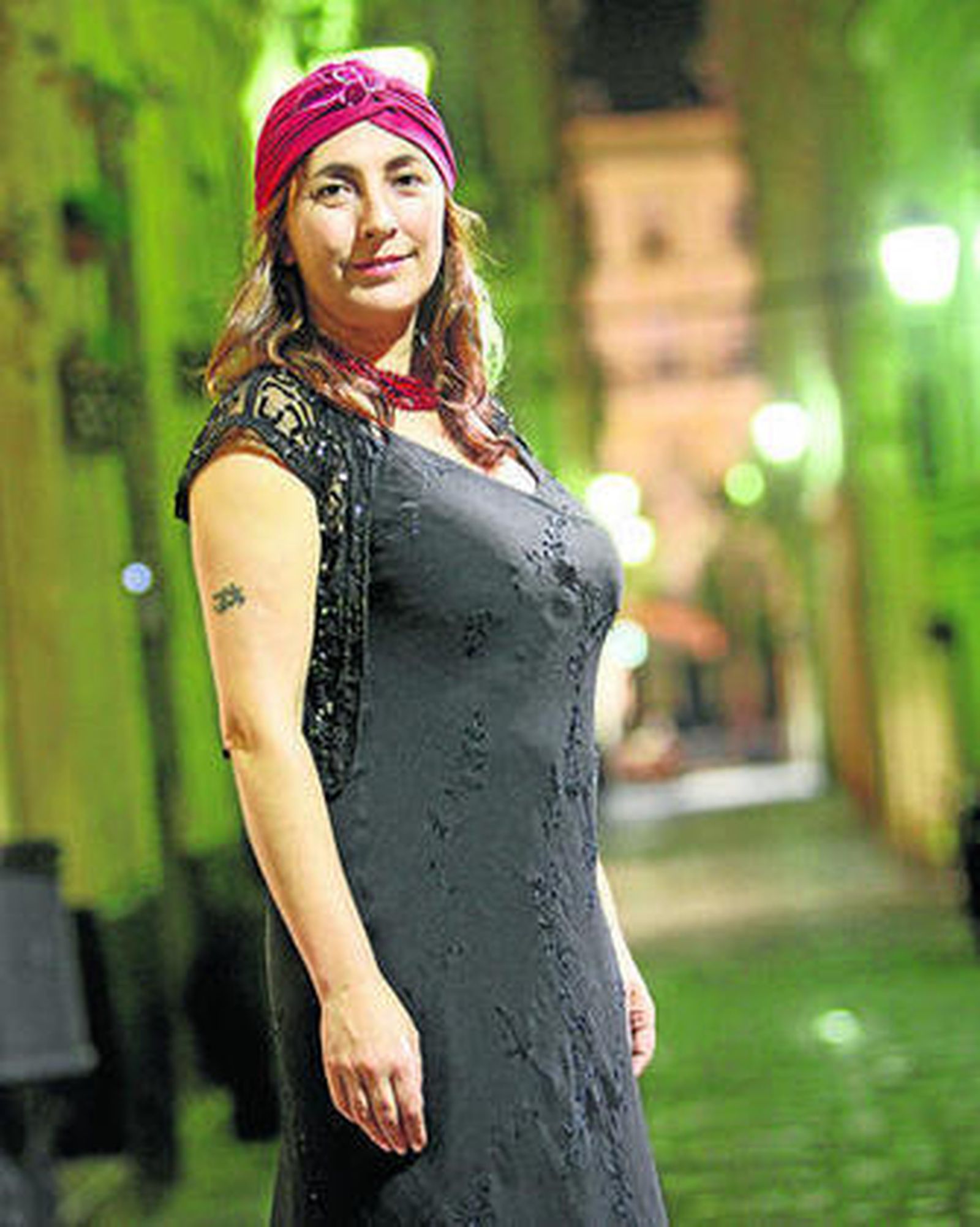 "A los adultos se les cuenta cuentos para despertarlos"