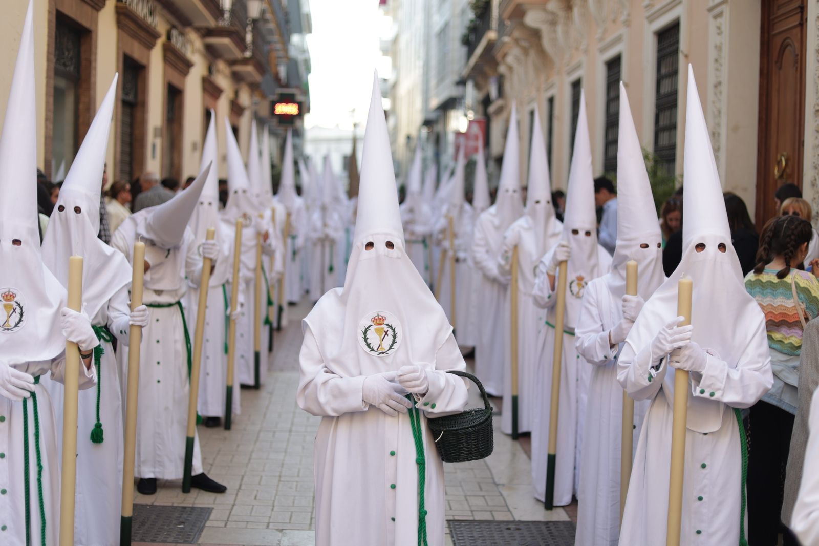 La hermandad de la Oración en el Huerto de la Semana Santa de Huelva 2023, en imágenes.