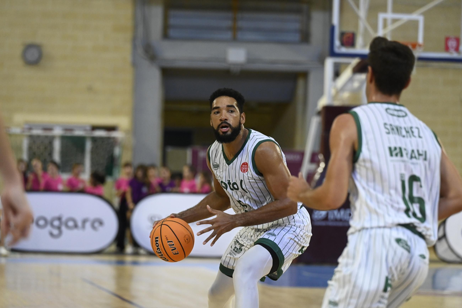 Las mejores fotos del Coto Córdoba - Caja 87 de la Copa de España en Vista Alegre