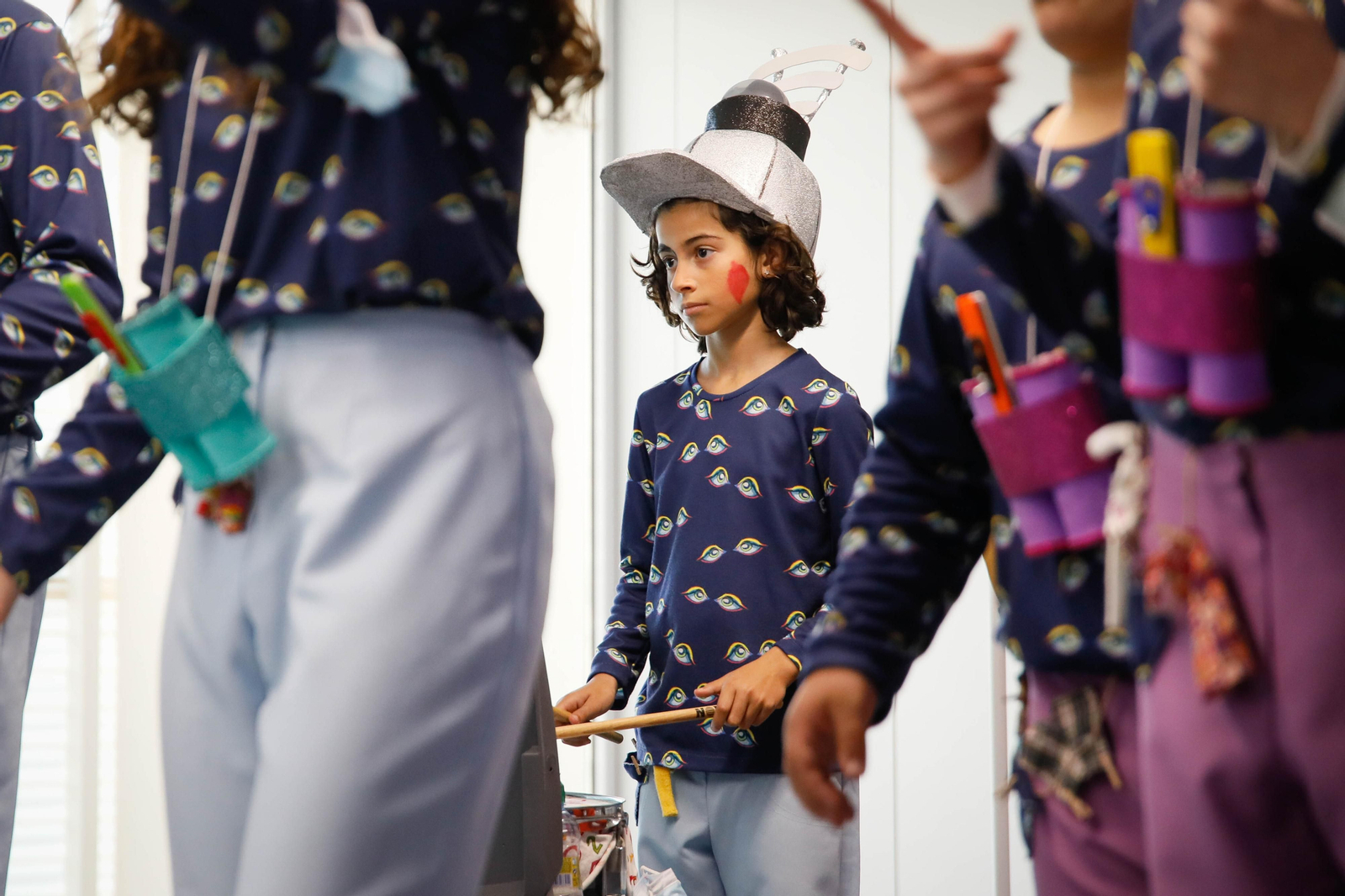Carnaval para los niños y niñas del hospital Materno Infantil de Almería contado en imágenes