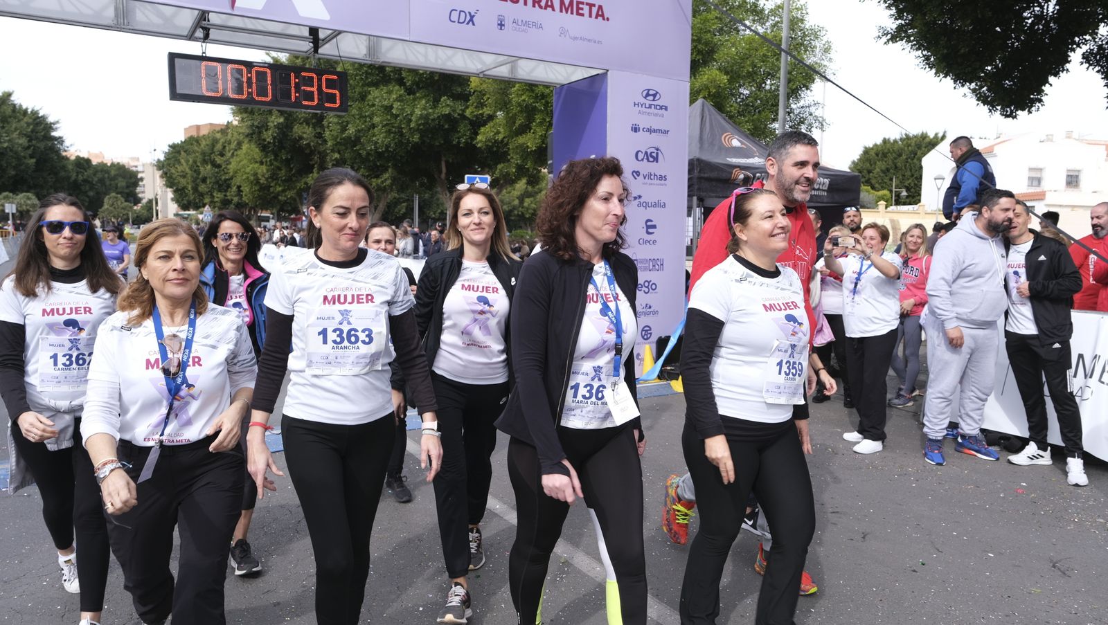Imágenes de la Carrera de la Mujer 2023 en Almería