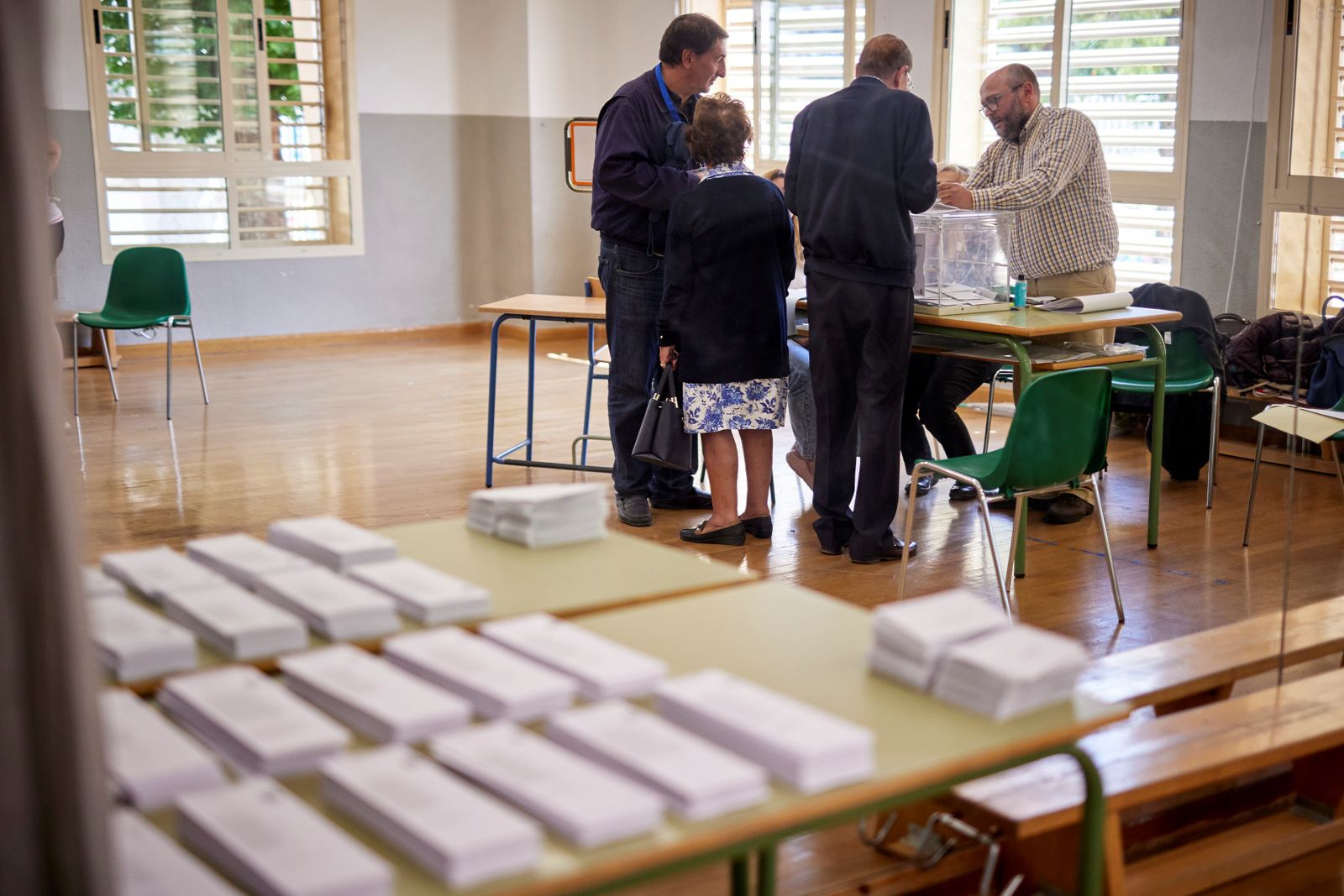 Fotos: así está votando Granada en el inicio de las elecciones municipales 2023