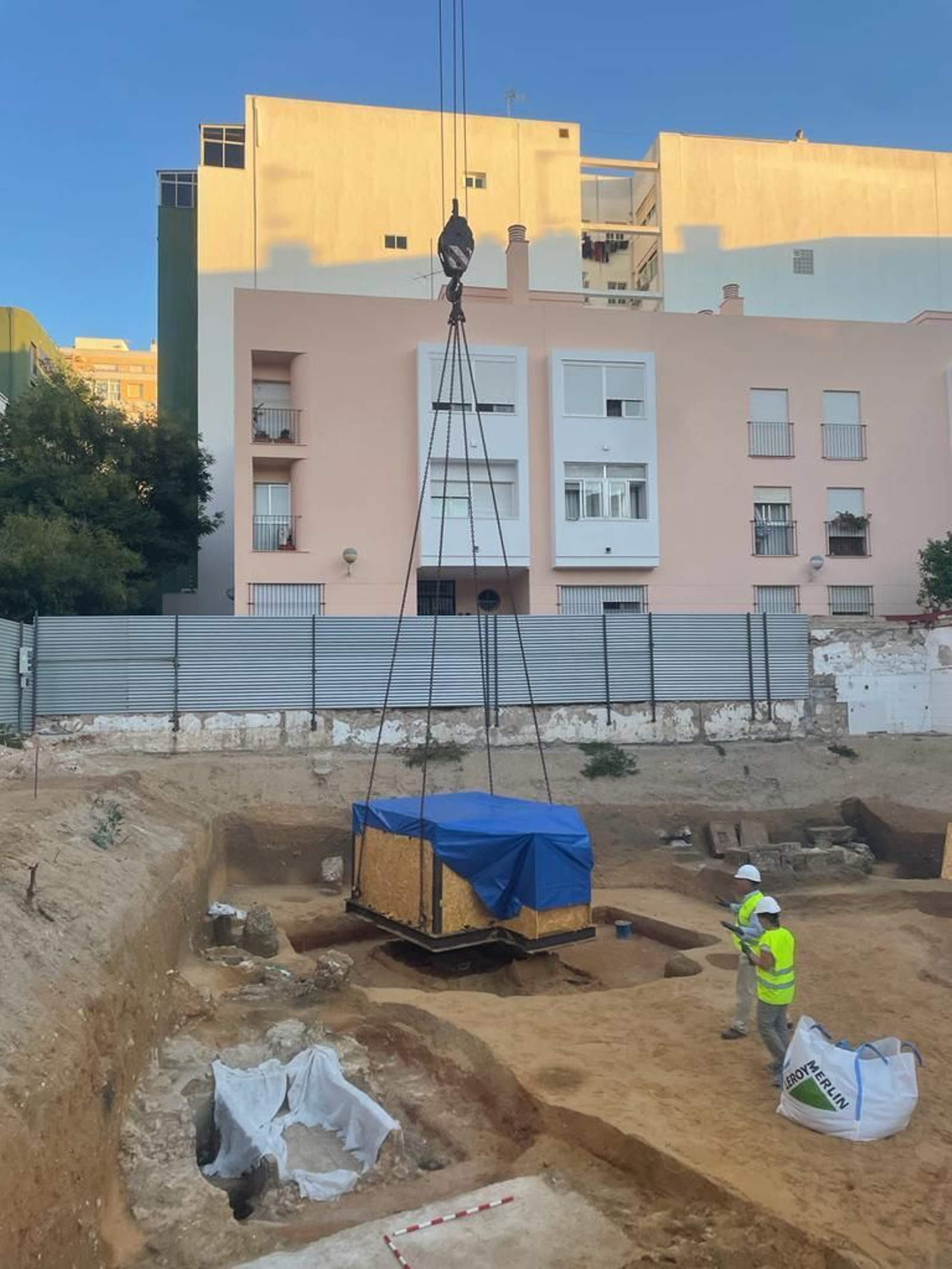 Todo el proceso de traslado del columbario romano a Kotinoussa