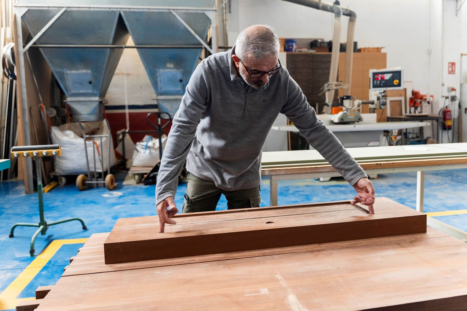 Carpinterías, un negocio tradicional que busca savia nueva, en imágenes