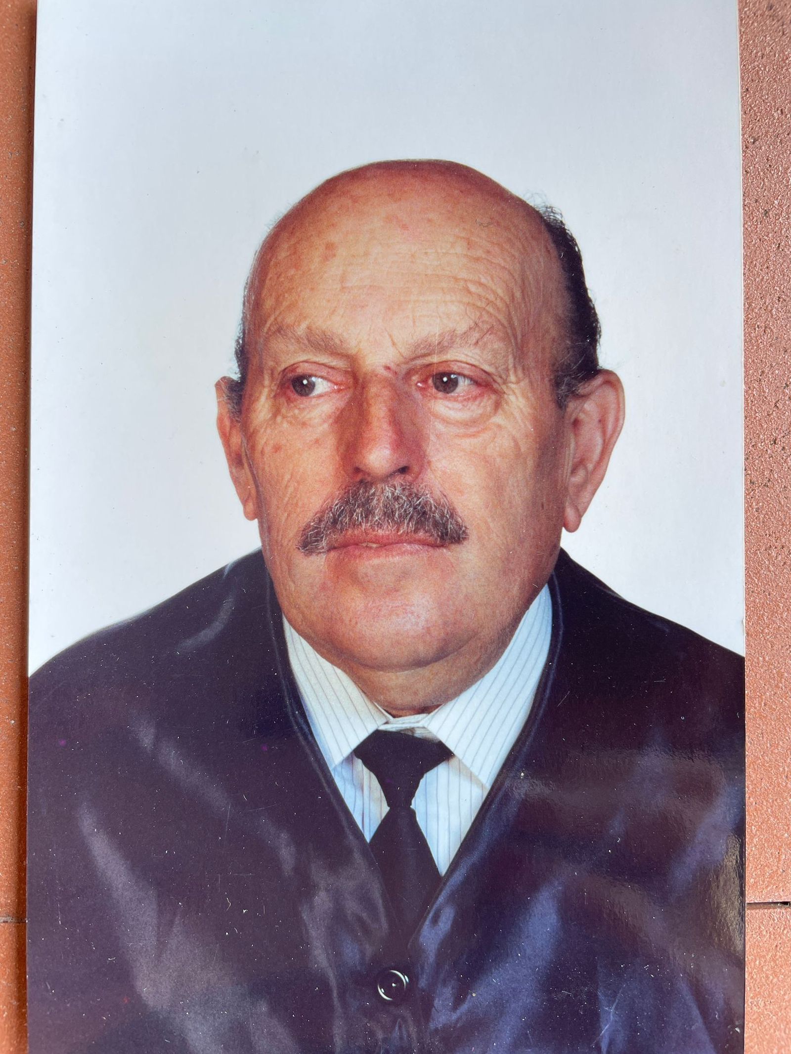 Manuel Riquelme Castaño.