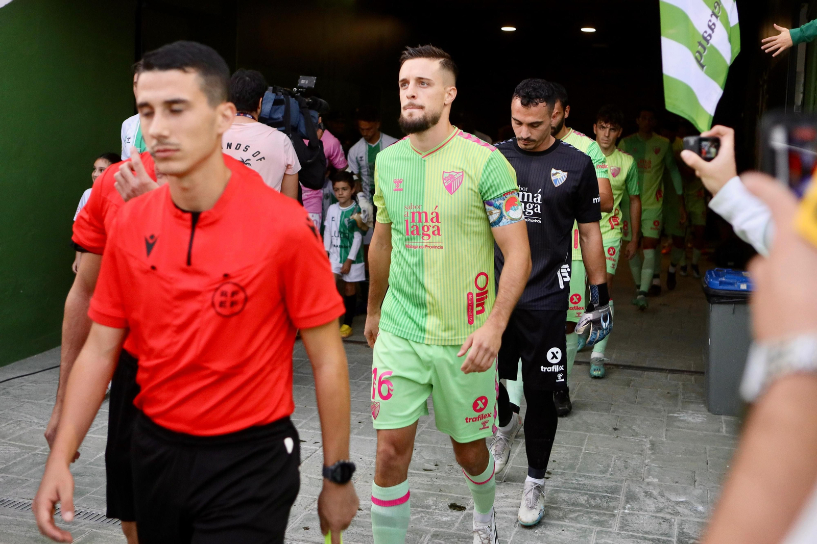 El Antequera-Málaga CF, en fotos