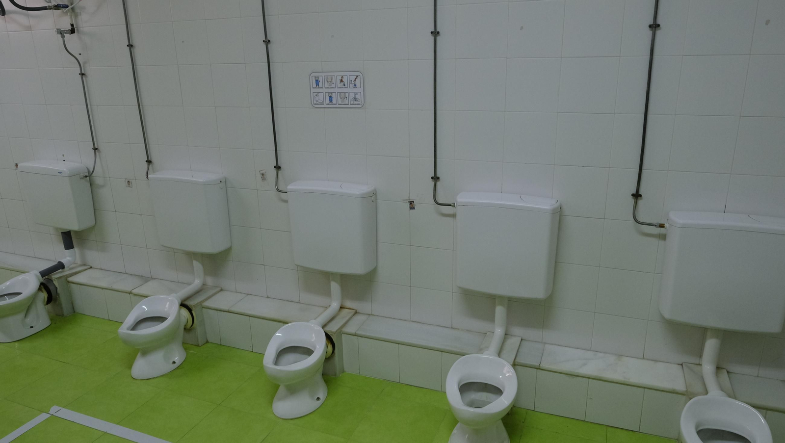 Inauguración del curso escolar infantil en el centro Santo Ángel de la Guarda, en imágenes