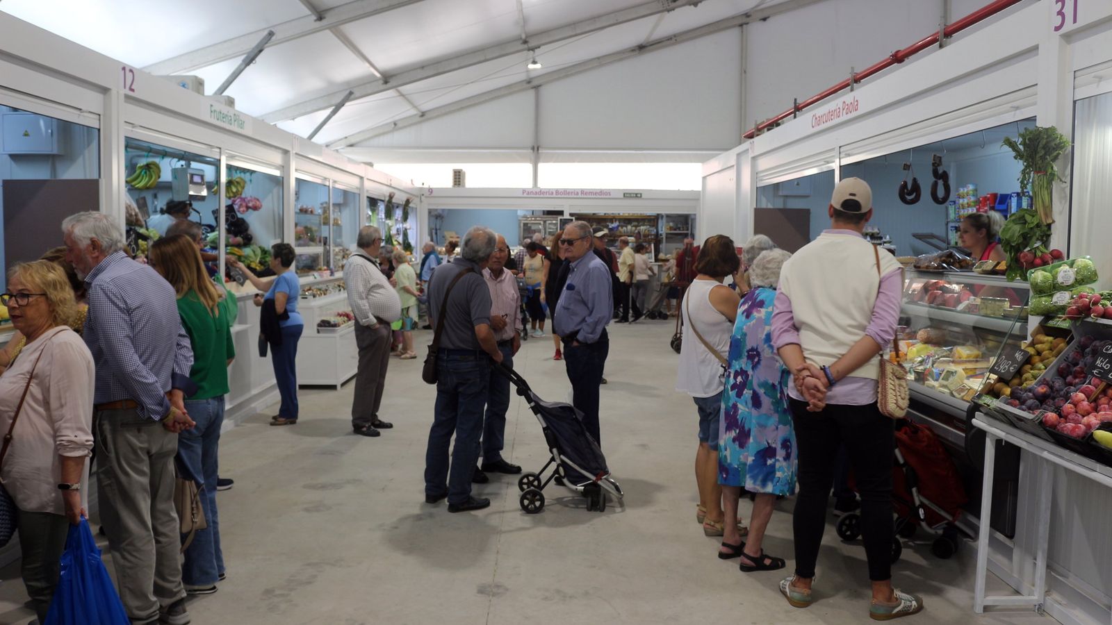 Mercado de Abastos provisional en la Plaza Alberti