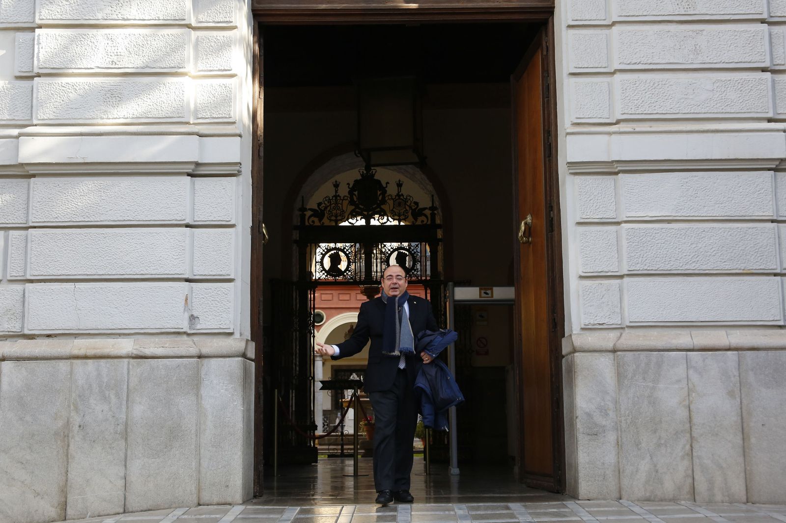 El día 15 de junio, la fecha señalada en rojo en la agenda de Sebastián Pérez