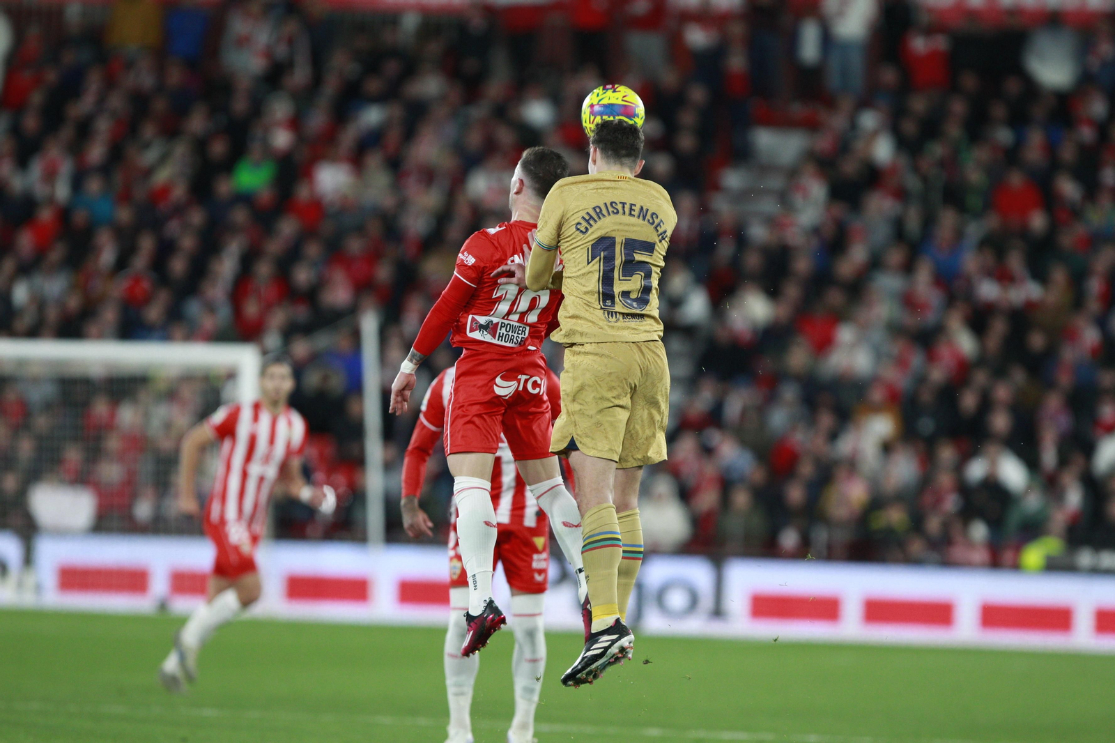 Imágenes de la victoria de la U.D. Almería ante el F.C. Barcelona