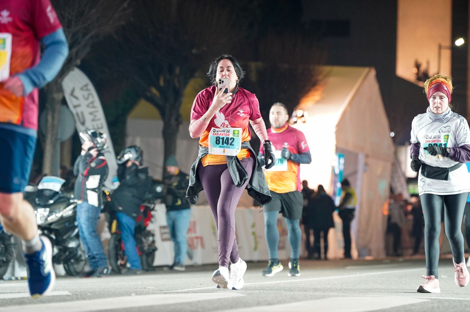 En imágenes: búscate en tu llegada a meta de la Carrera de San Antón 2026 (4)