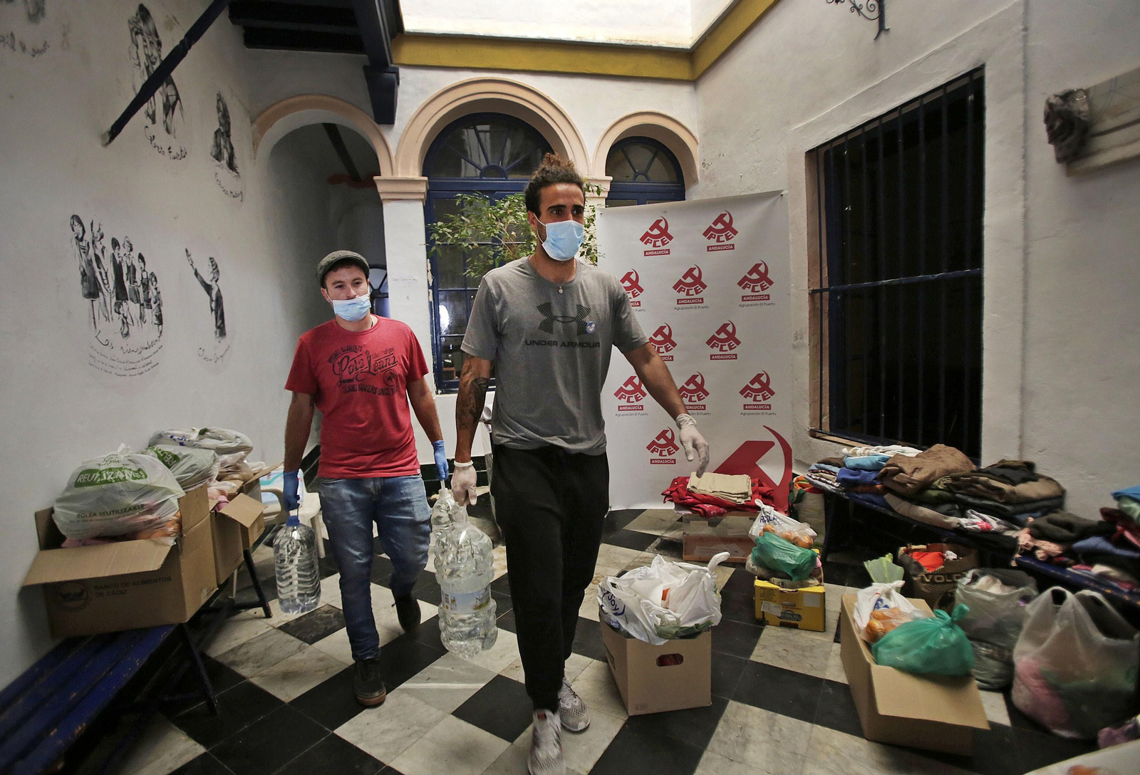 INVISIBLES, un puñado de voluntarios que solo se dejan ver por los mas necesitados.
