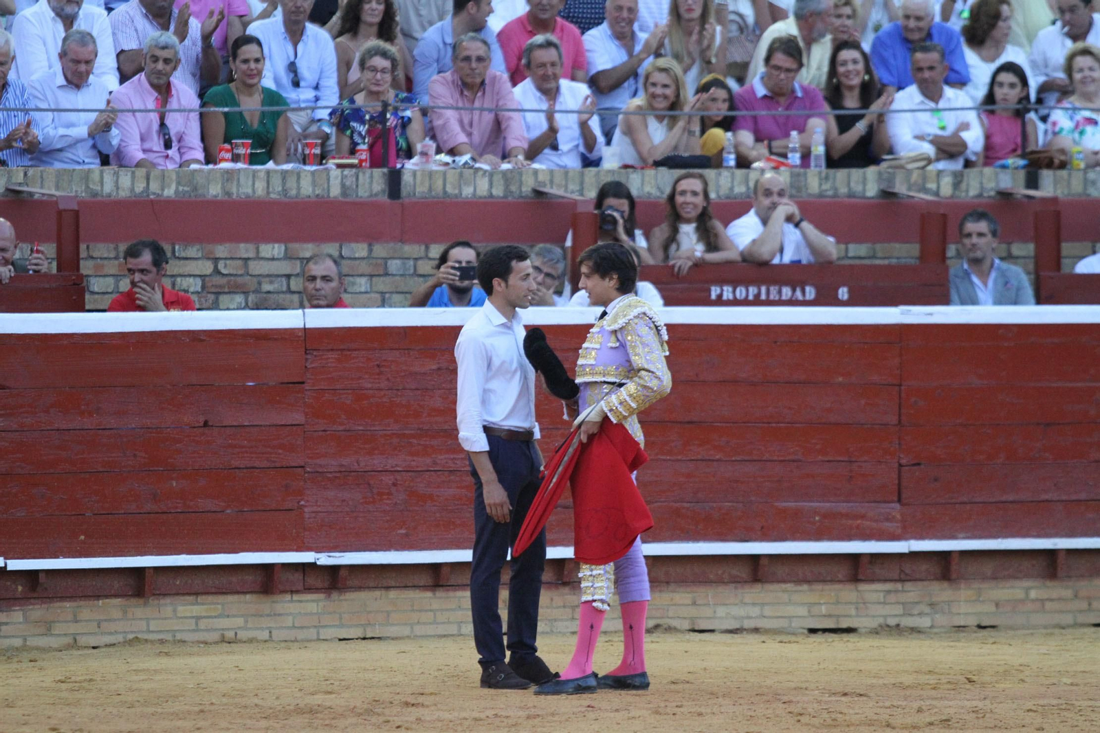 Imágenes de lidia de Roca Rey