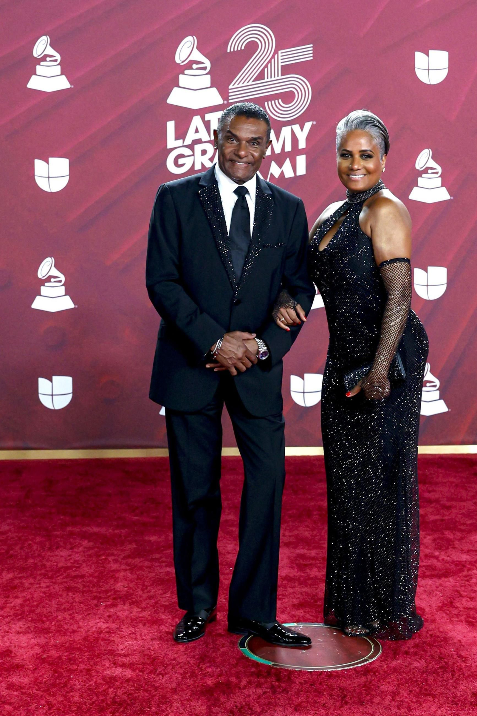 Todos los famosos, tendencias y curiosidades en la alfombra roja de la 25 edición de los Grammy Latinos