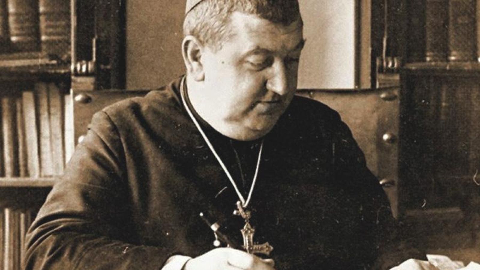 Manuel González García.