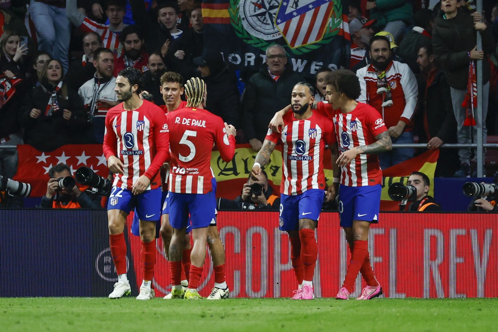Las fotos del Atlético de Madrid - Sevilla en cuartos de la Copa del Rey