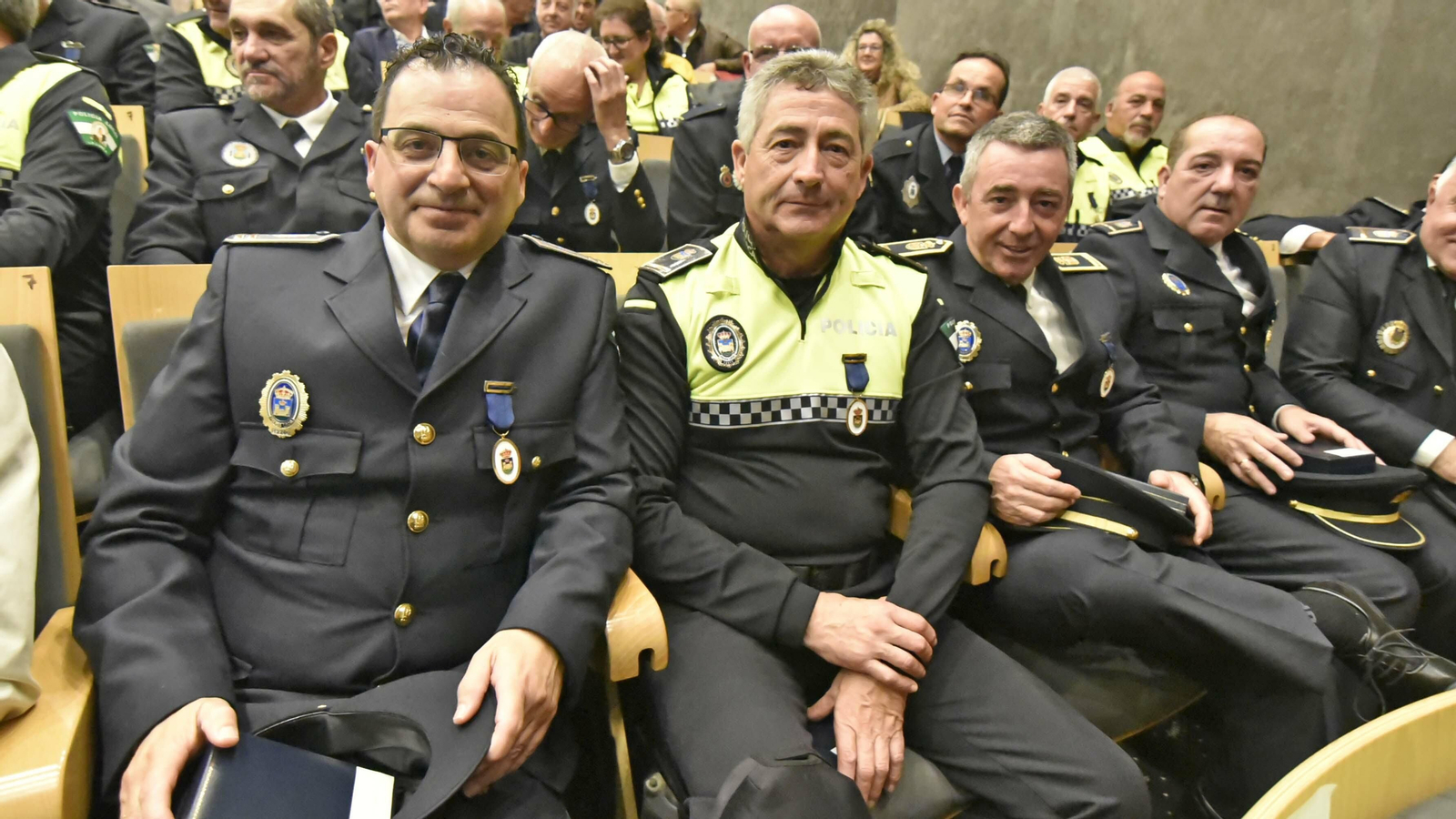 Las fotos de los reconocimientos a la Policía Local de La Línea