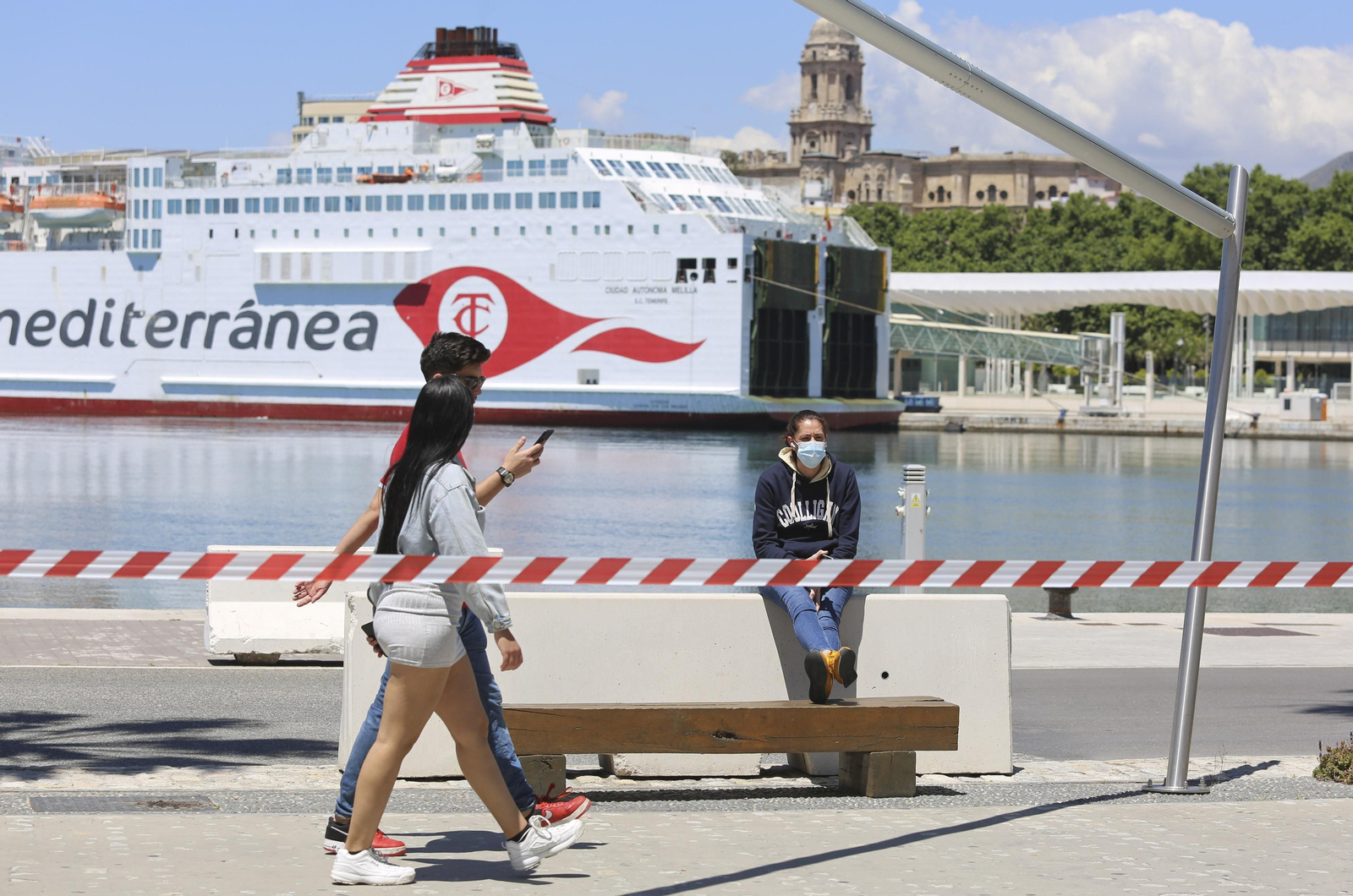 El Muelle Uno y el  Palmeral en el primer día de la fase 1.