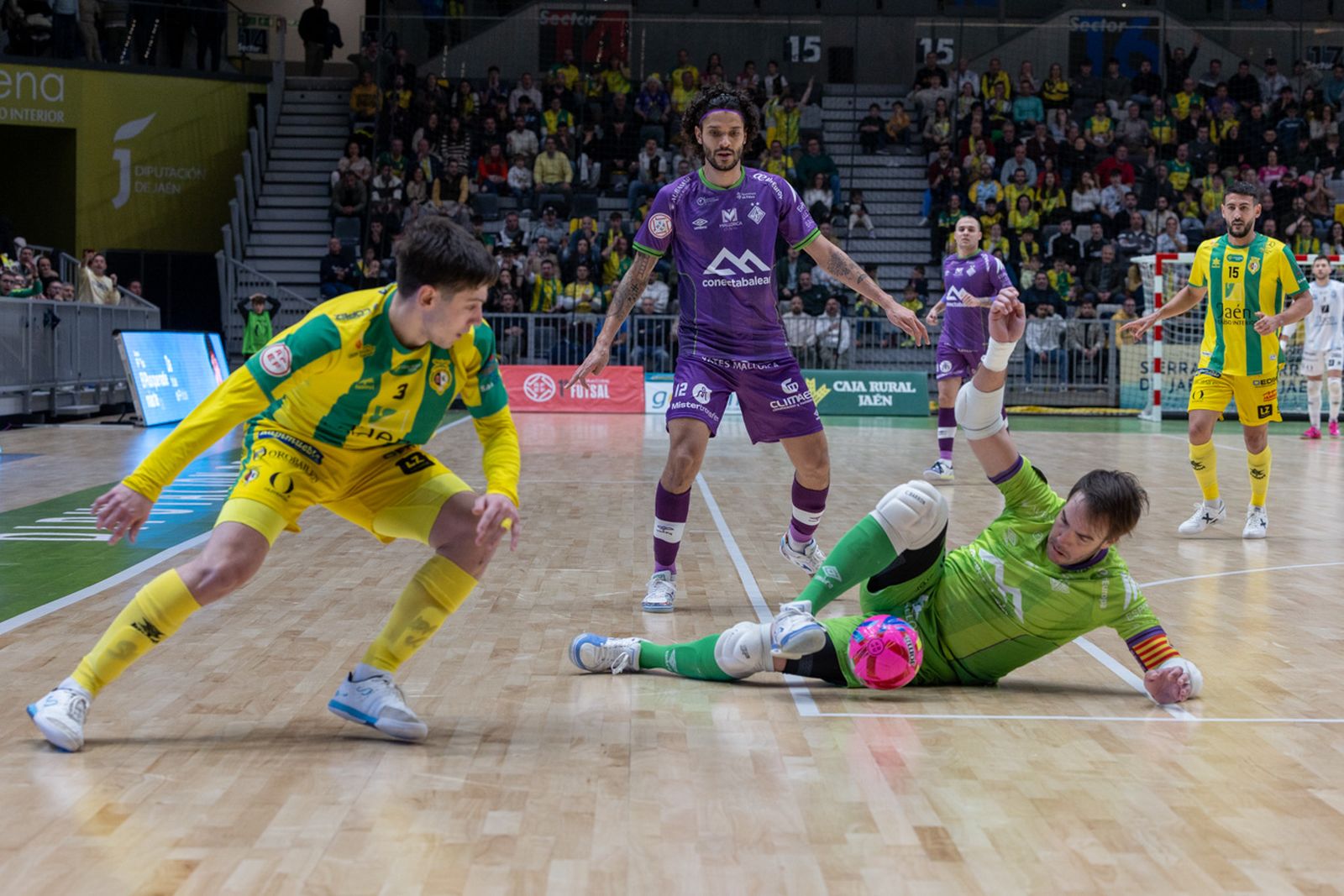 Las mejores imágenes del triunfo del Jaén Paraíso Interior FS para sellar su pasaporte copero