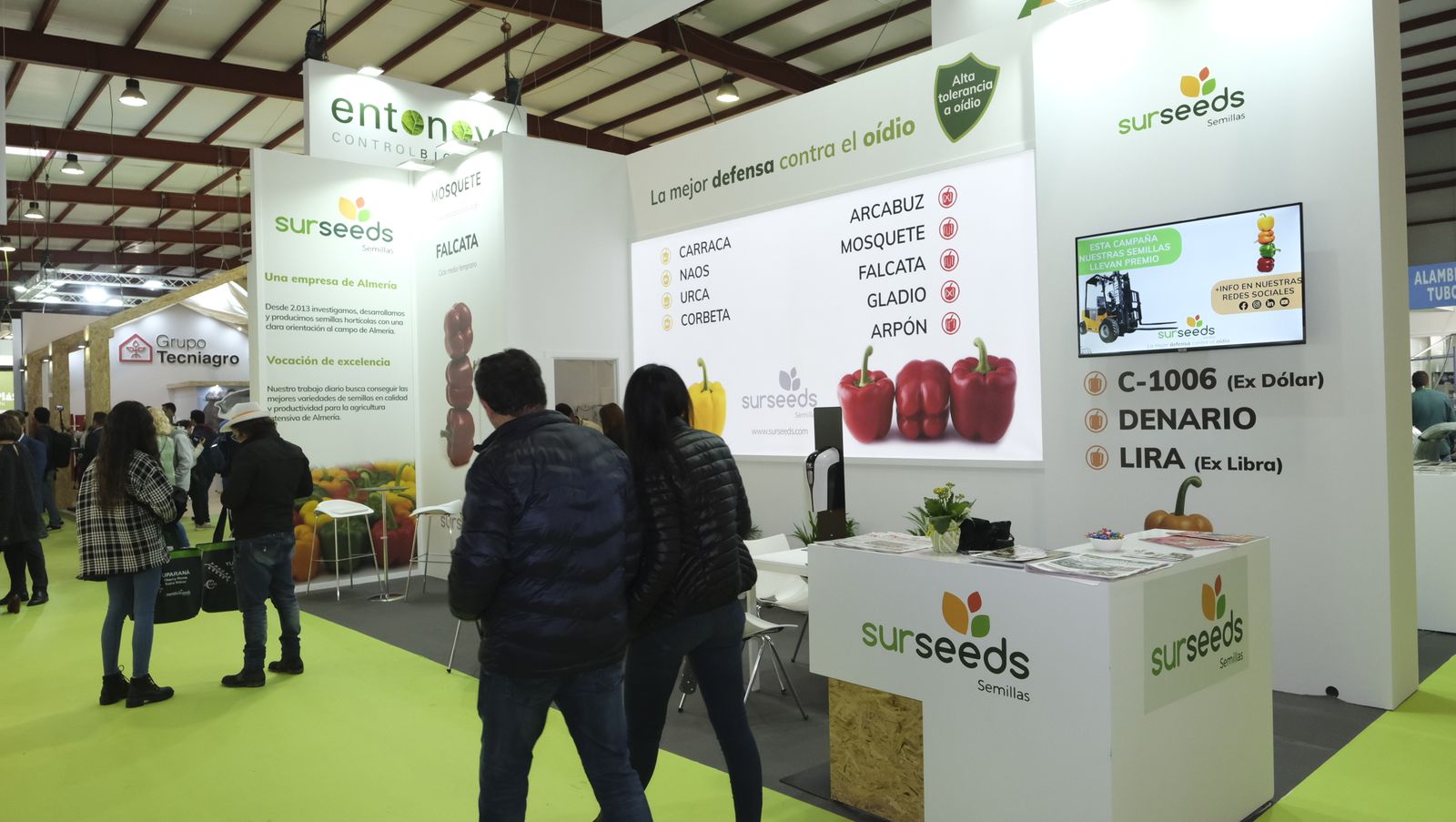 Imágenes del primer día de Expolevante Níjar.