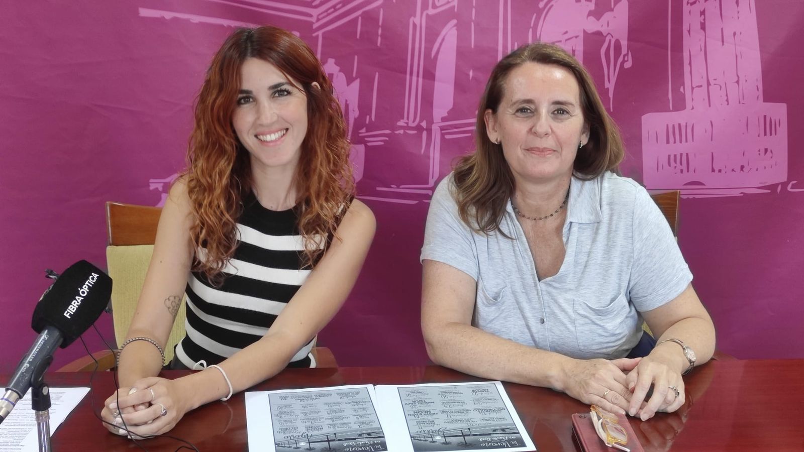 Nazaret Ramíorez y Aurora Salvador durante la rueda de prensa