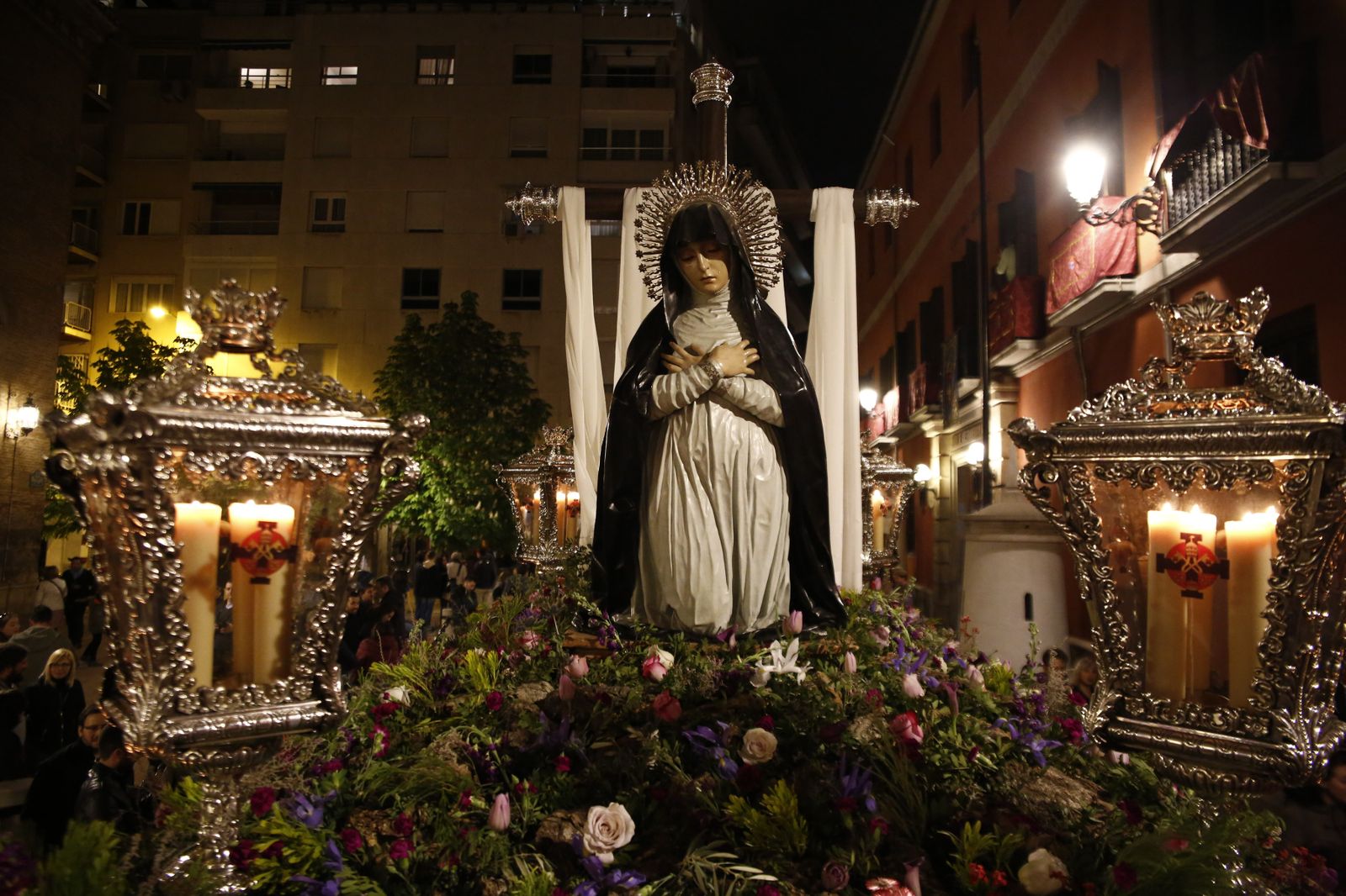 Galería de fotos del Santo Entierro en el Viernes Santo