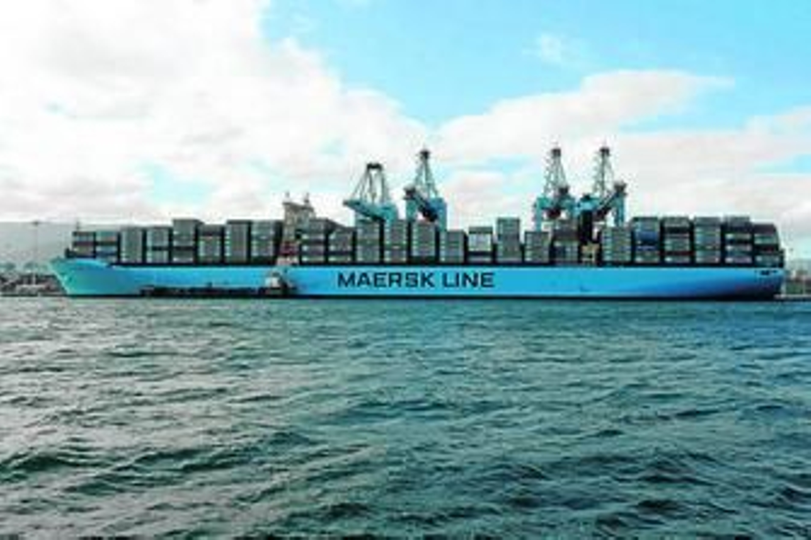 El 'Marie Maersk', atracado en el muelle Juan Carlos I del puerto de Algeciras.
