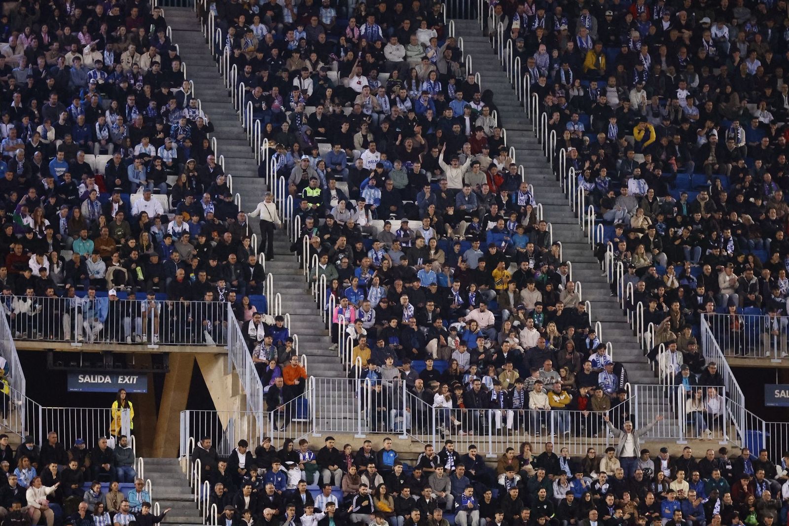 Búscate en las gradas en el Málaga CF-Valladolid en La Rosaleda