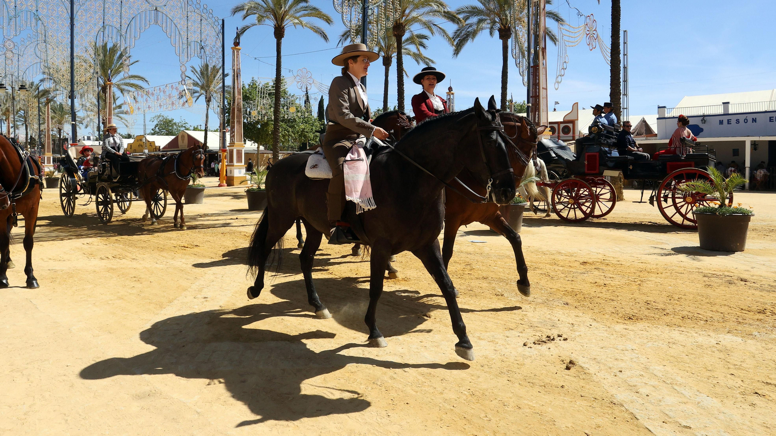 Imágenes del ambiente el miércoles en la Feria de Jerez 2024