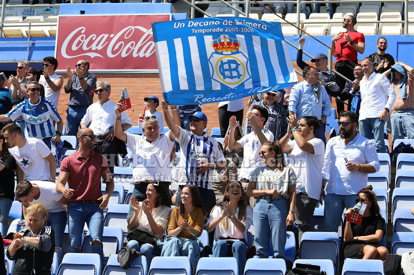 Imágenes del mejor ambiente del Recreativo de Huelva - Talavera